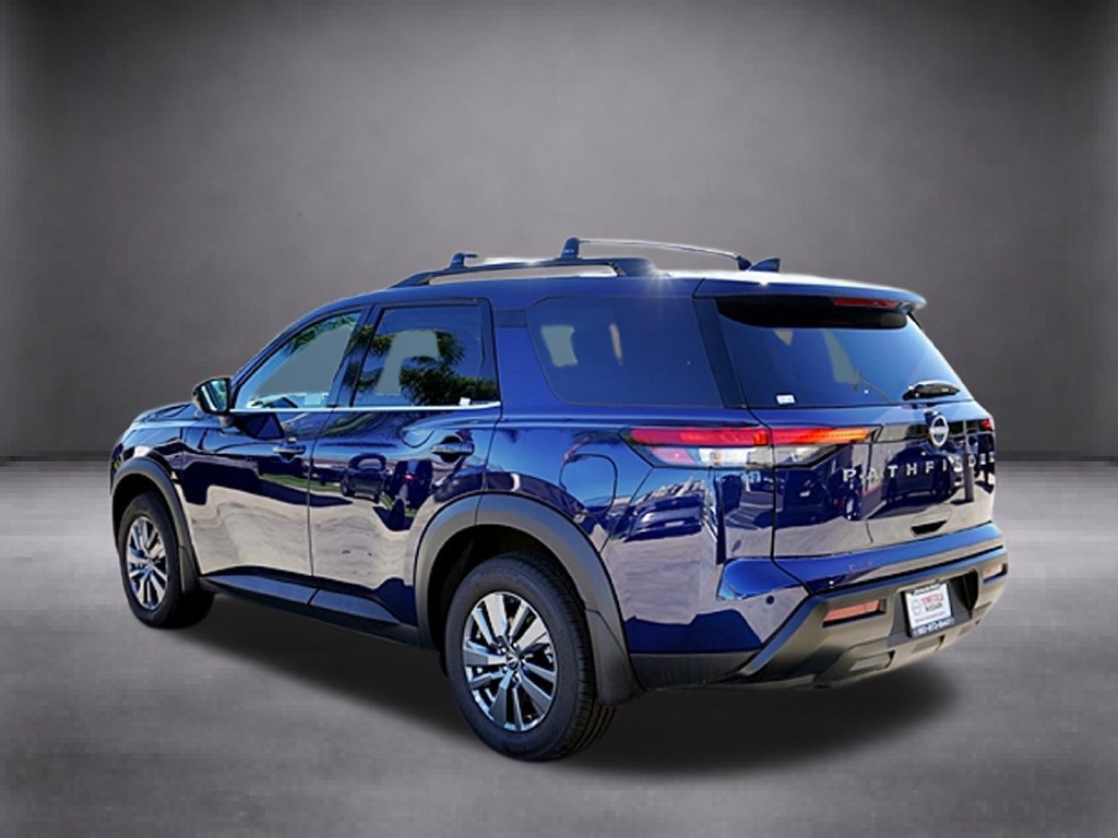 New 2026 Nissan Pathfinder SV w/ Cargo Package FWD image 7