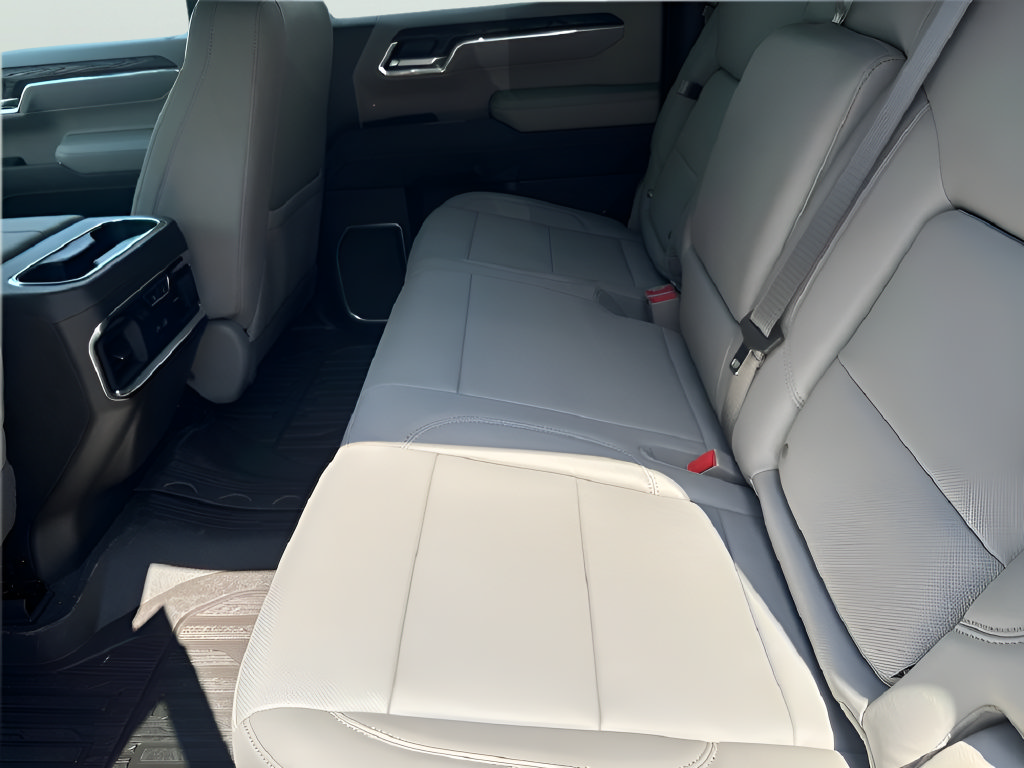 New 2026 GMC Sierra 1500 SLT RWD image 23