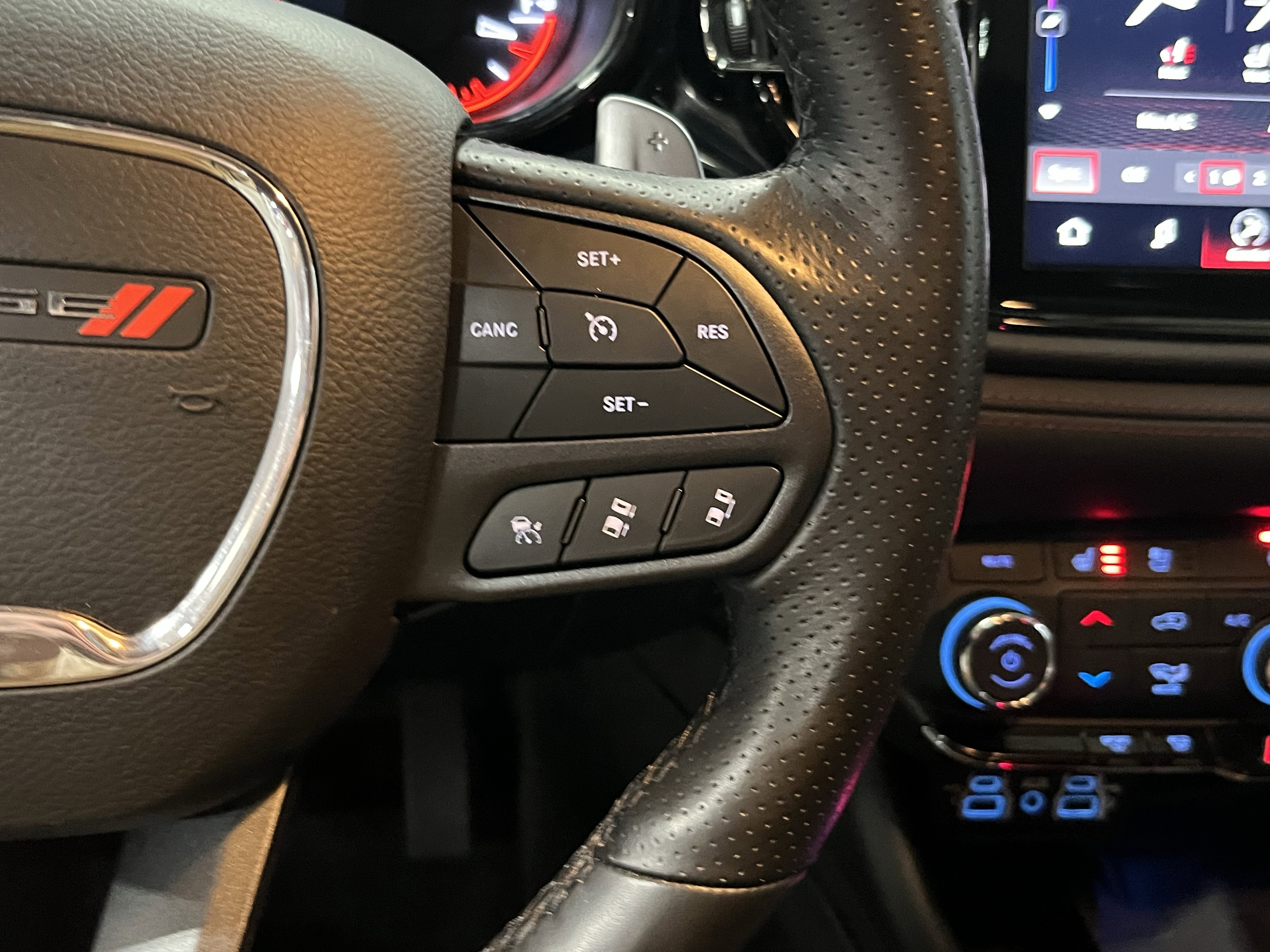 Used 2021 Dodge Durango R/T w/ Technology Group image 22