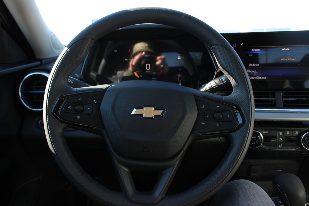 New 2026 Chevrolet Trax LT image 30