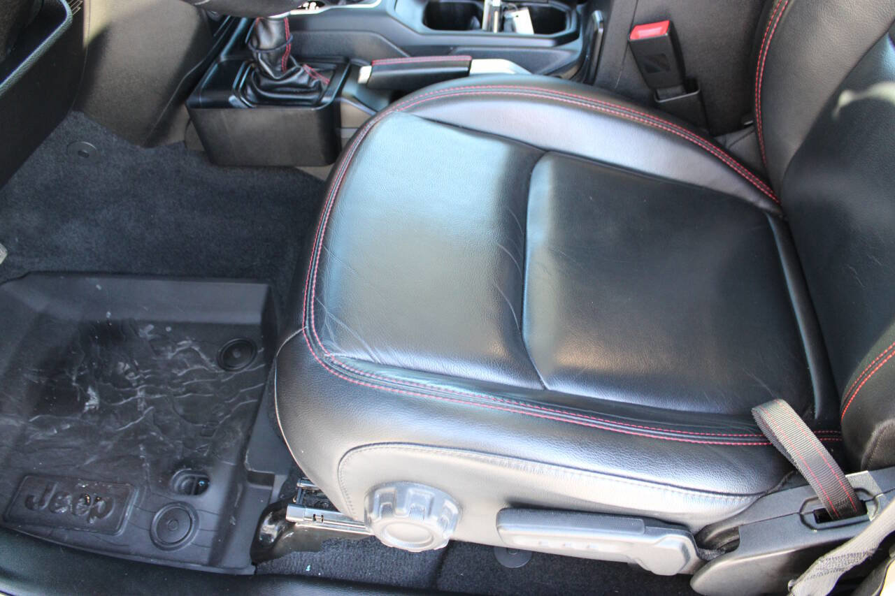 Used 2020 Jeep Gladiator Rubicon image 7