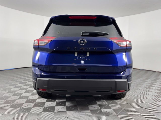 New 2026 Nissan Rogue Dark Armor FWD image 10