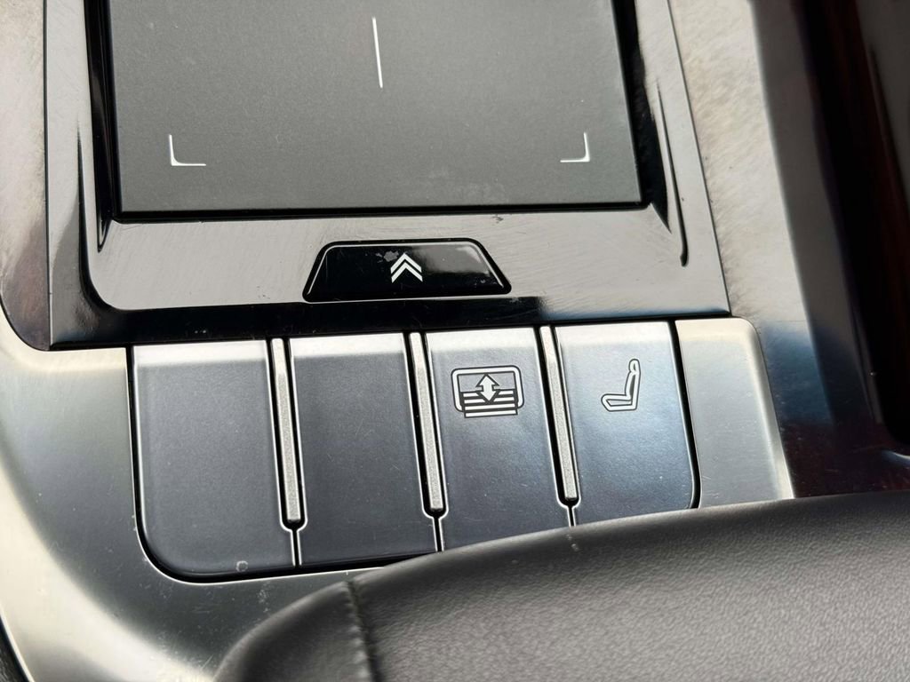 Used 2020 Lexus LS 500 AWD w/ Interior Upgrade Package image 24