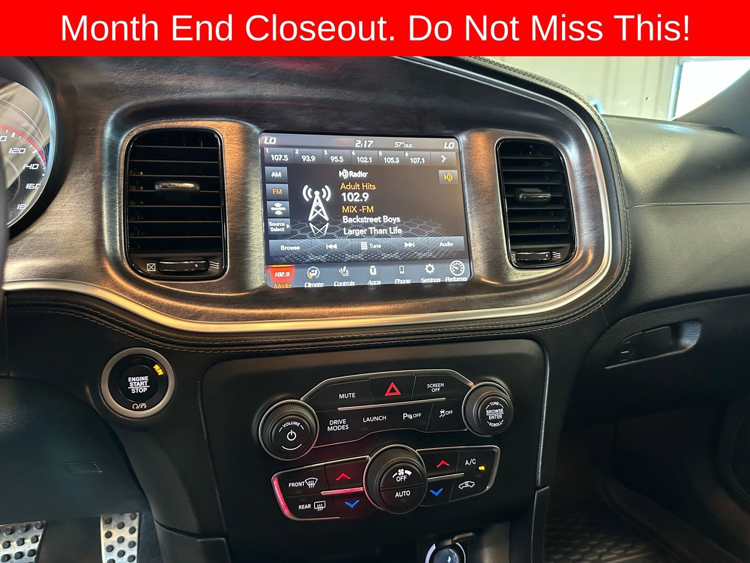 Used 2023 Dodge Charger Scat Pack w/ Daytona Edition Group image 28