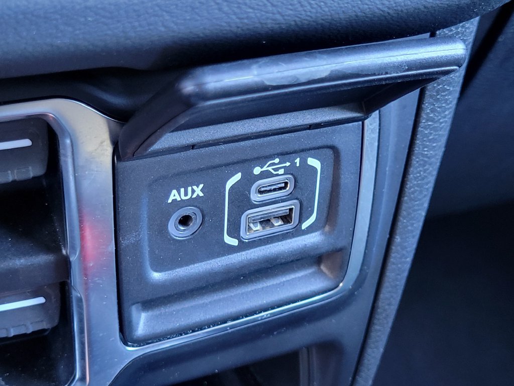 Used 2024 Jeep Wrangler High Altitude AWD/4WD image 15