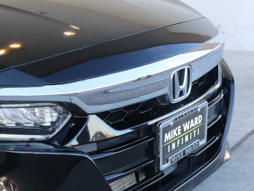 Used 2019 Honda Accord Touring image 12