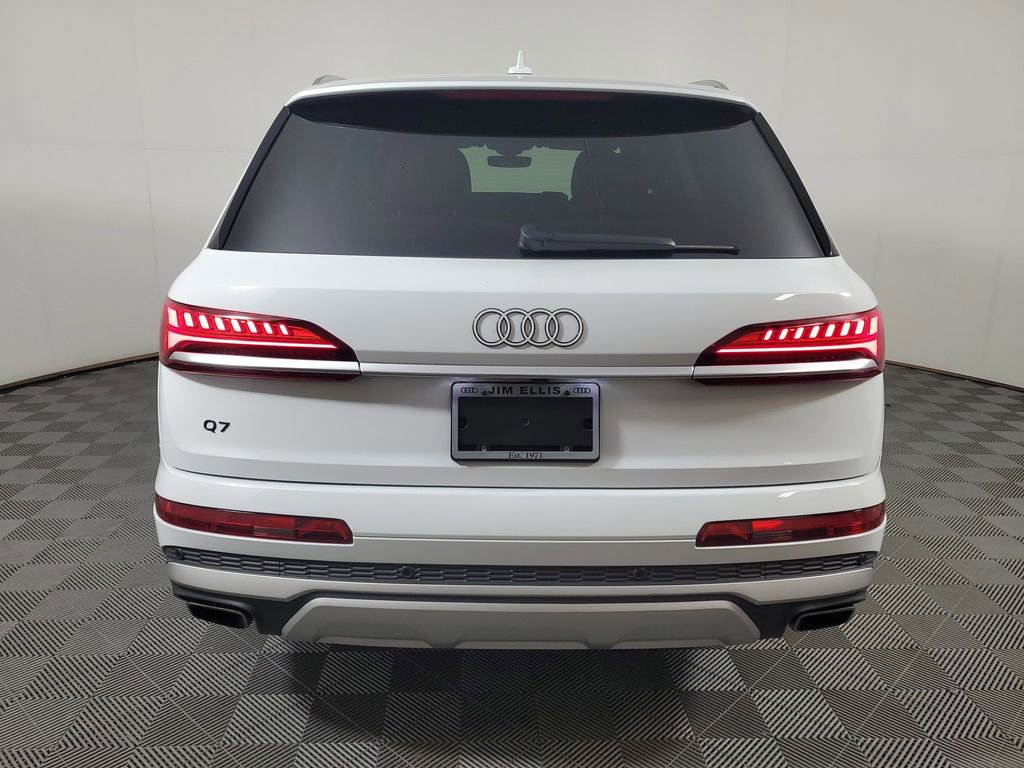 Used 2025 Audi Q7 3.0T Premium w/ Convenience Package image 5