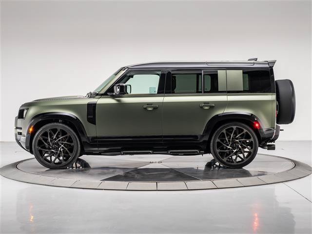 Used 2026 Land Rover Defender 110 X-Dynamic SE AWD/4WD image 2