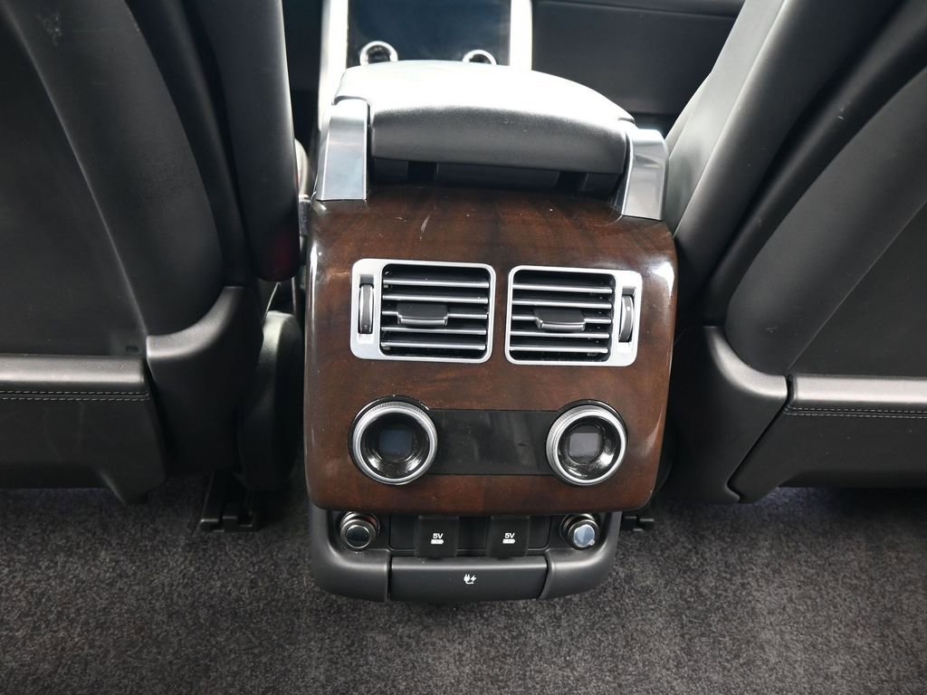Used 2020 Land Rover Range Rover HSE image 39