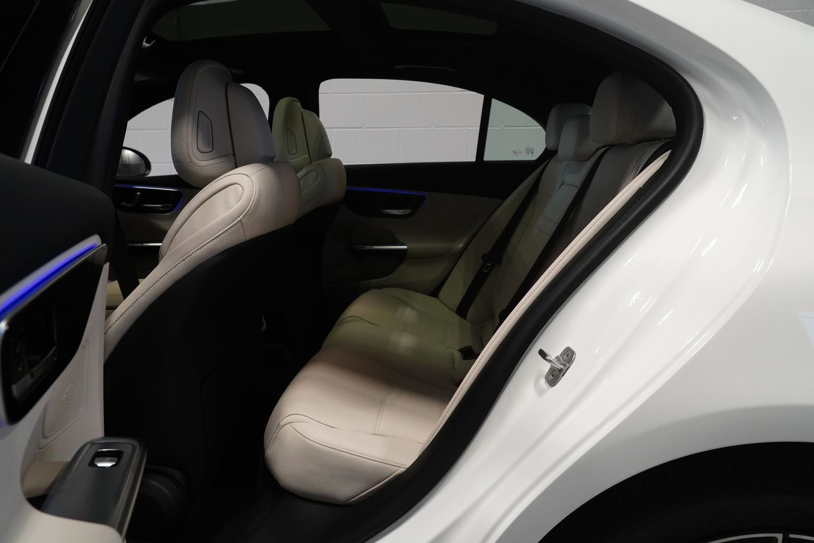 New 2026 Mercedes-Benz C 300 4MATIC Sedan image 16