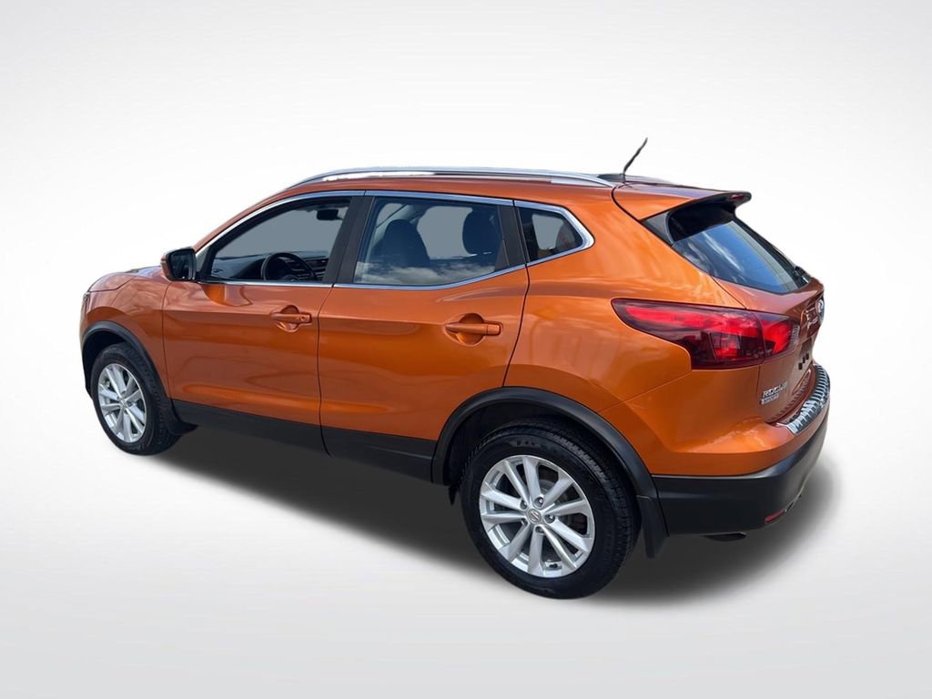 Used 2017 Nissan Rogue Sport SV w/ SV All-Weather Package AWD/4WD image 50