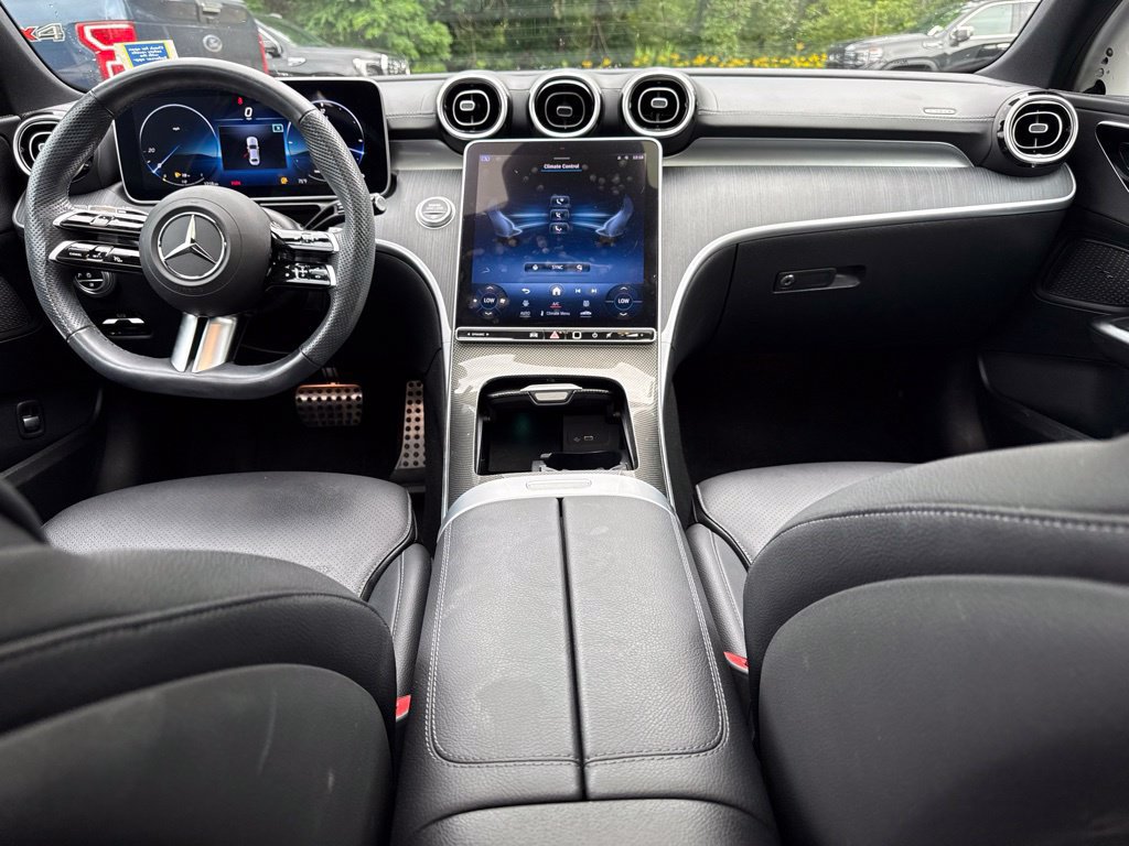 Used 2023 Mercedes-Benz C 300 4MATIC Sedan image 16