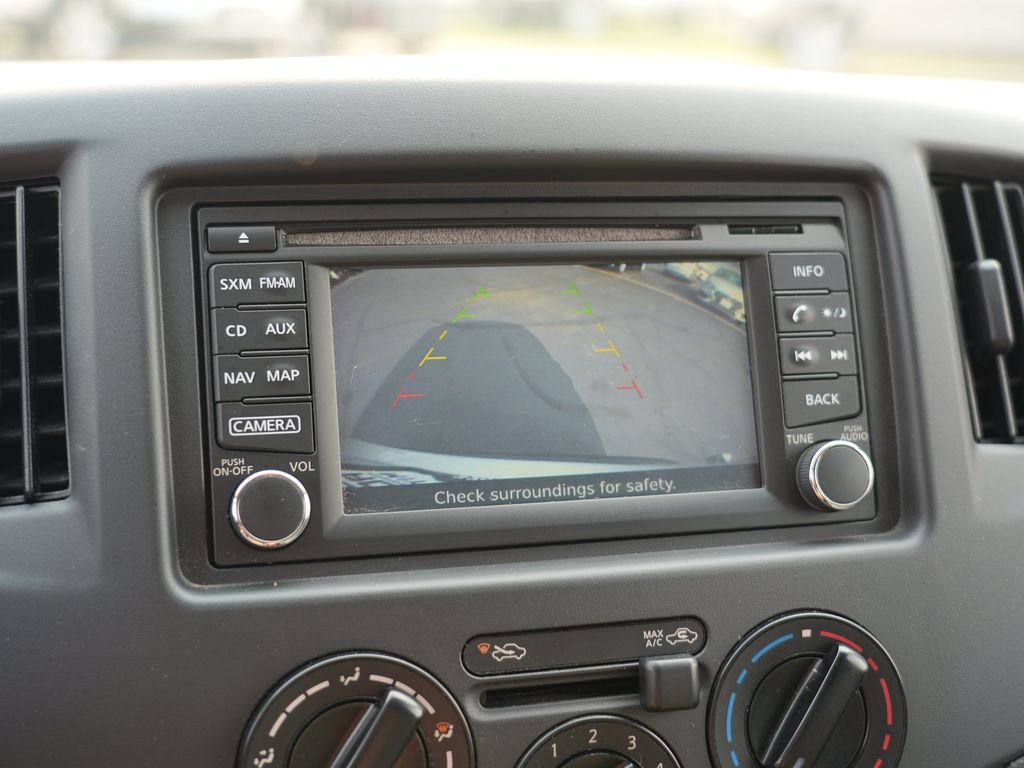 Used 2017 Chevrolet City Express LT w/ Technology Package FWD image 30
