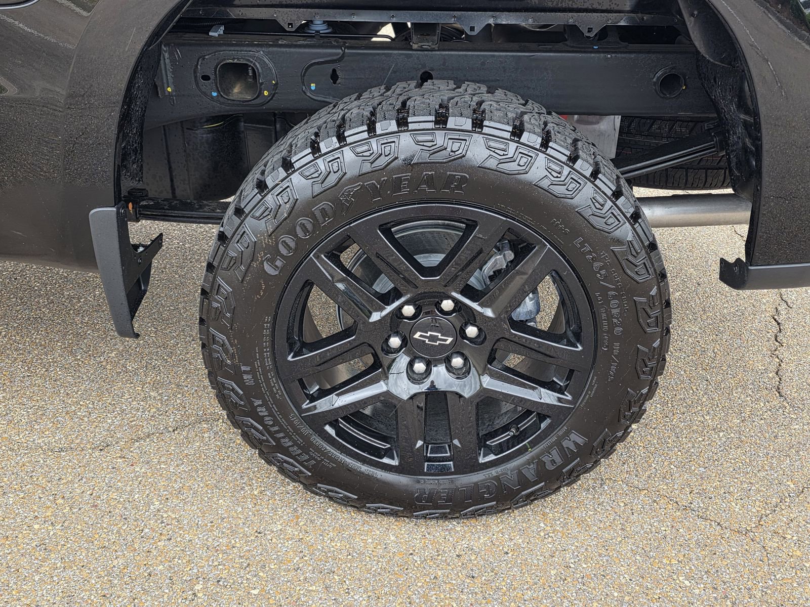 Used 2026 Chevrolet Silverado 1500 Custom Trail Boss AWD/4WD image 25