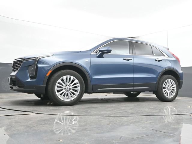 Used 2024 Cadillac XT4 Luxury w/ Cold Weather Package AWD/4WD image 46
