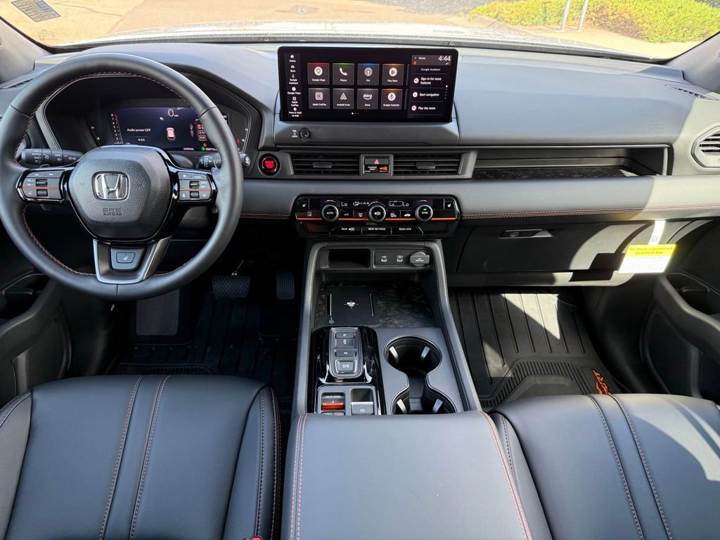 Certified 2026 Honda Pilot TrailSport image 18