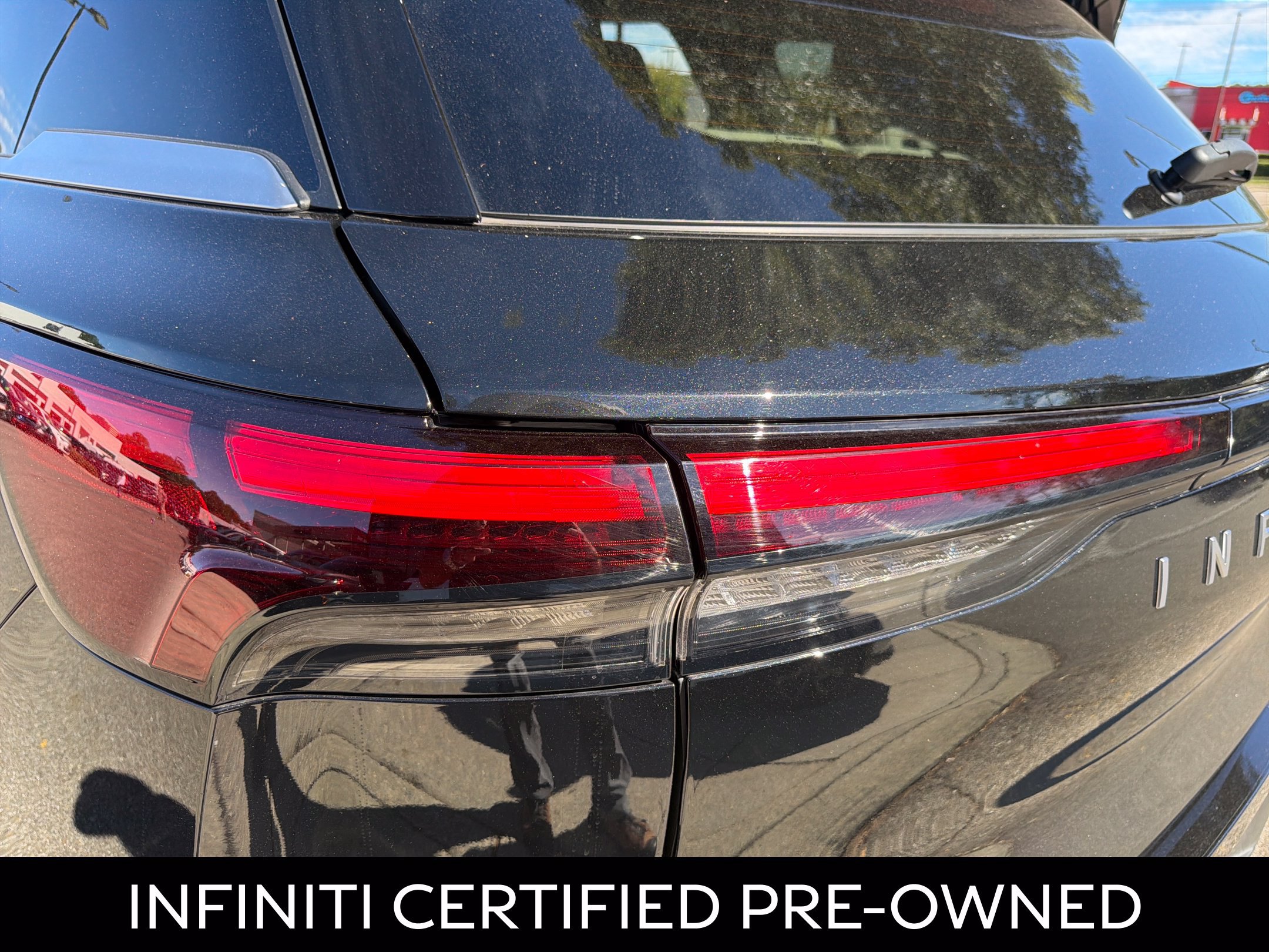Certified 2026 INFINITI QX60 Luxe w/ Cargo Package FWD image 31