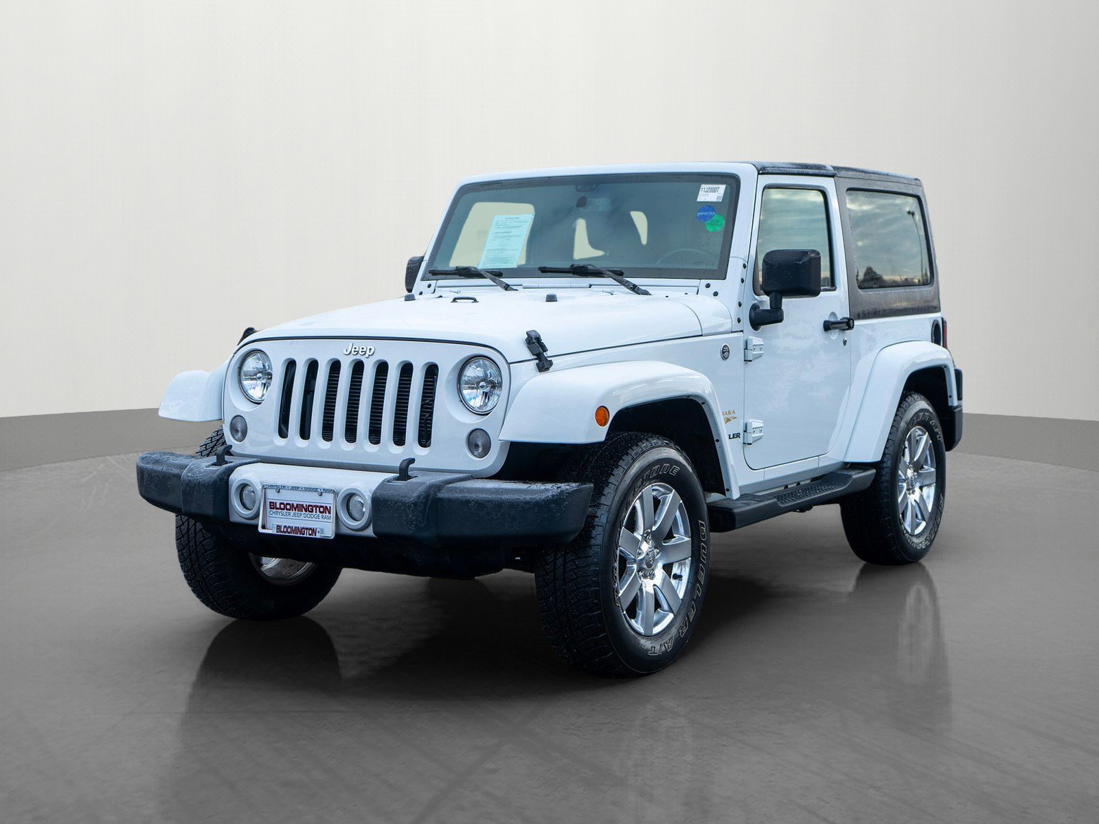Used 2015 Jeep Wrangler Sahara image 3