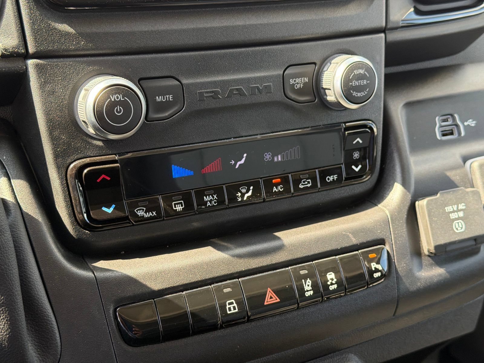 New 2027 RAM ProMaster 3500 w/ Safety Group FWD image 20