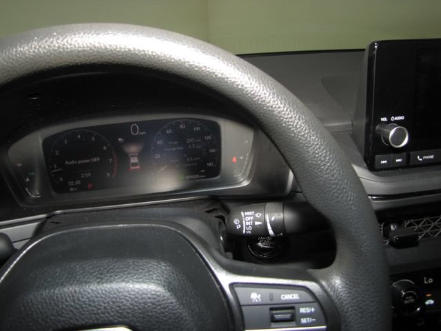 Used 2025 Honda Accord LX image 4