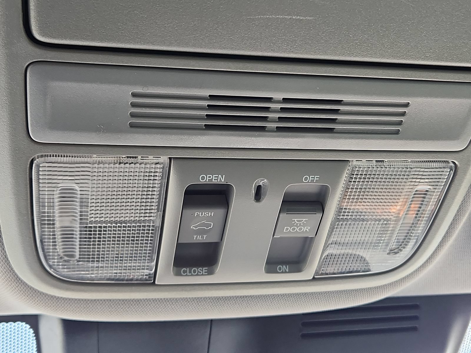 Used 2019 Honda CR-V EX image 14