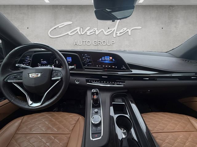 Used 2023 Cadillac Escalade Premium Luxury w/ Performance Package AWD/4WD image 20