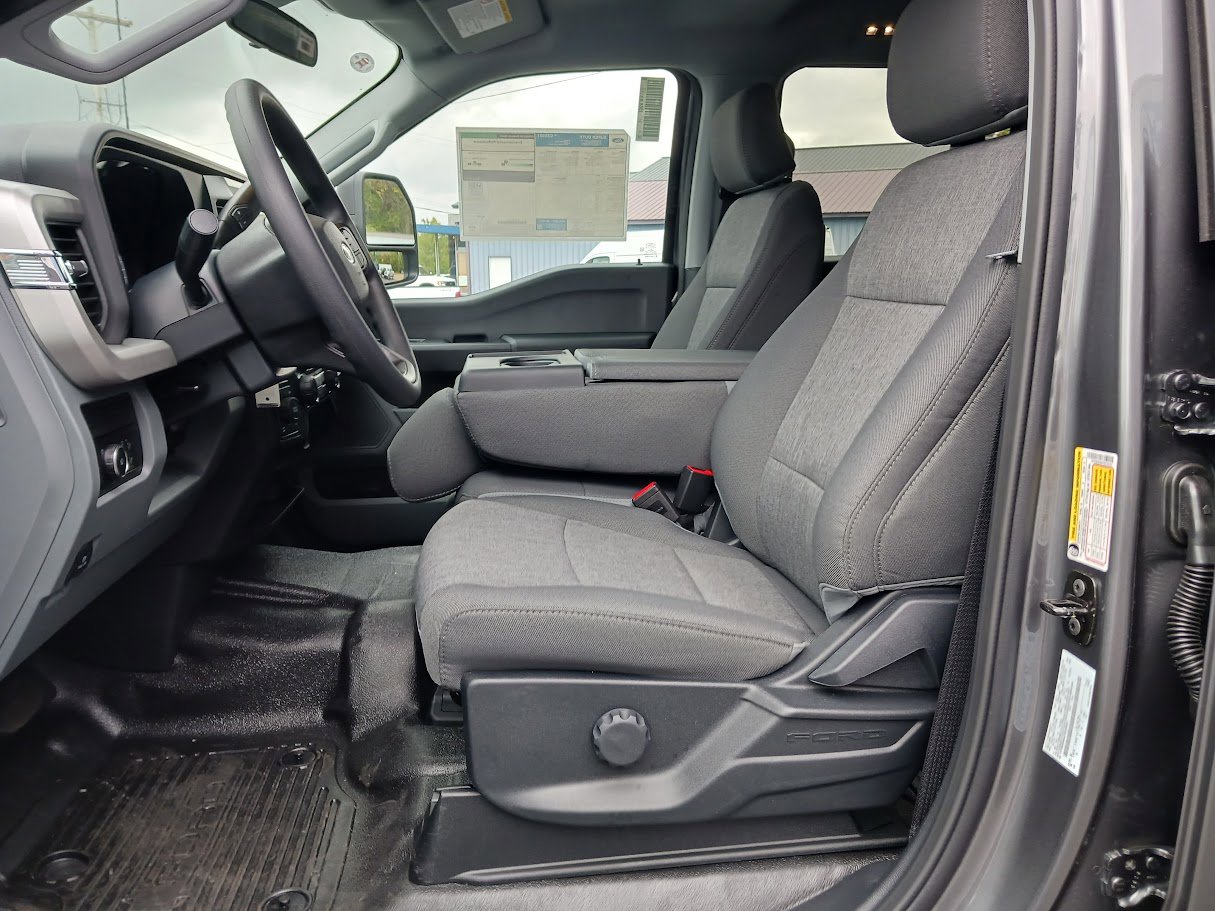New 2026 Ford F350 XL image 18