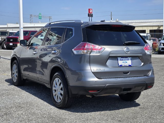 Used 2016 Nissan Rogue S w/ Appearance Package FWD image 5