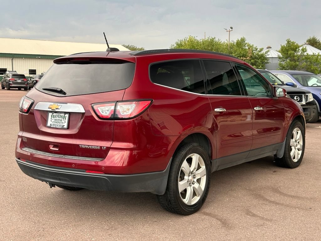 Used 2016 Chevrolet Traverse LT w/ True North Edition FWD image 6