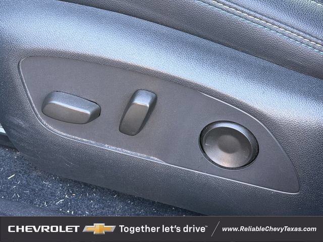 Used 2025 Chevrolet Equinox EV LT w/ Convenience Package FWD image 27
