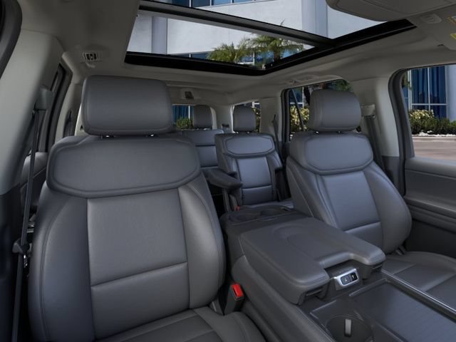 New 2026 Ford Expedition Active RWD image 10