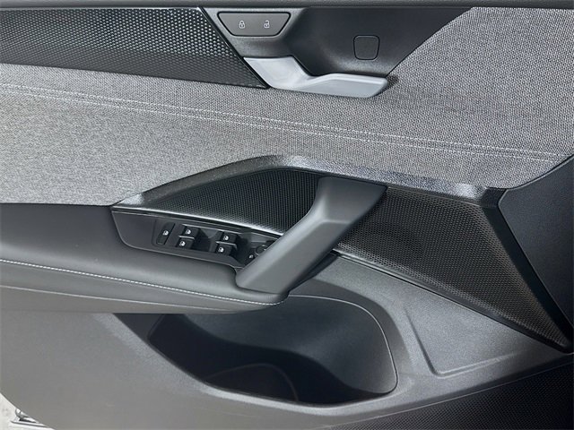 New 2026 Volkswagen Tiguan S image 15