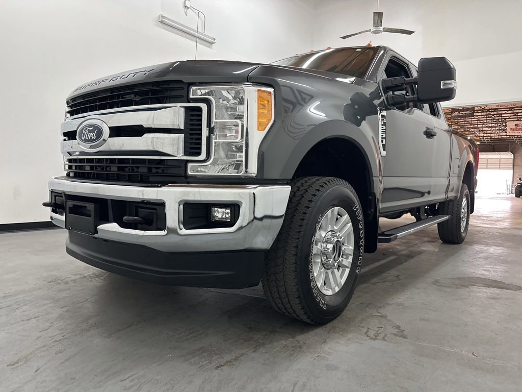 Used 2017 Ford F250 XLT w/ XLT Value Package image 18