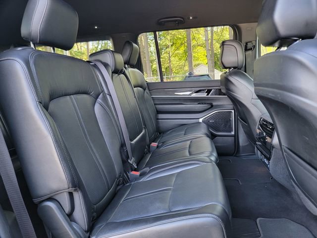 Certified 2022 Jeep Wagoneer Series II image 24