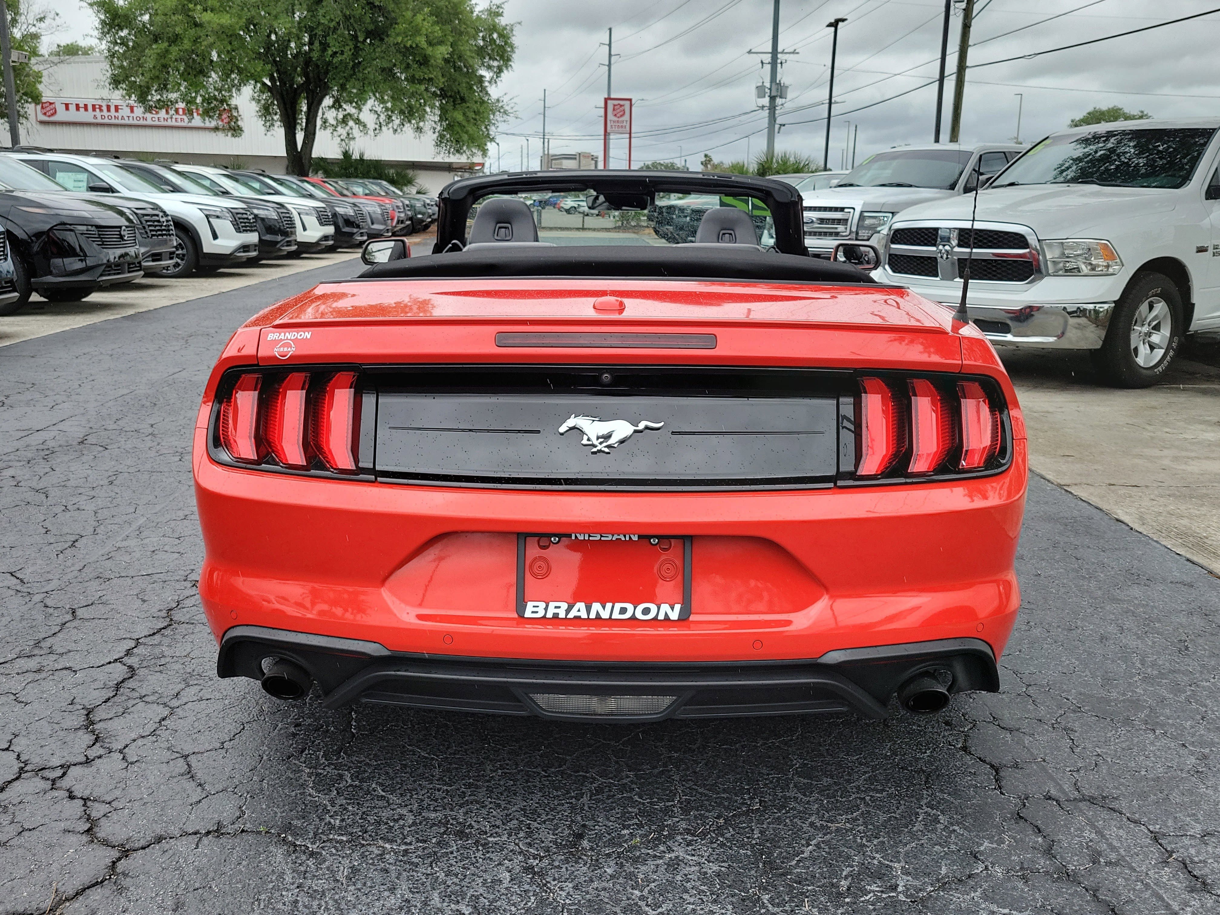 Used 2022 Ford Mustang Premium RWD image 29