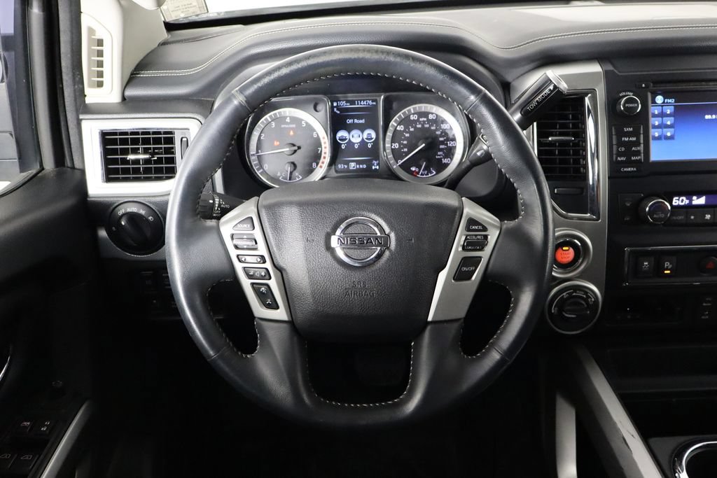 Used 2017 Nissan Titan PRO-4X AWD/4WD image 7