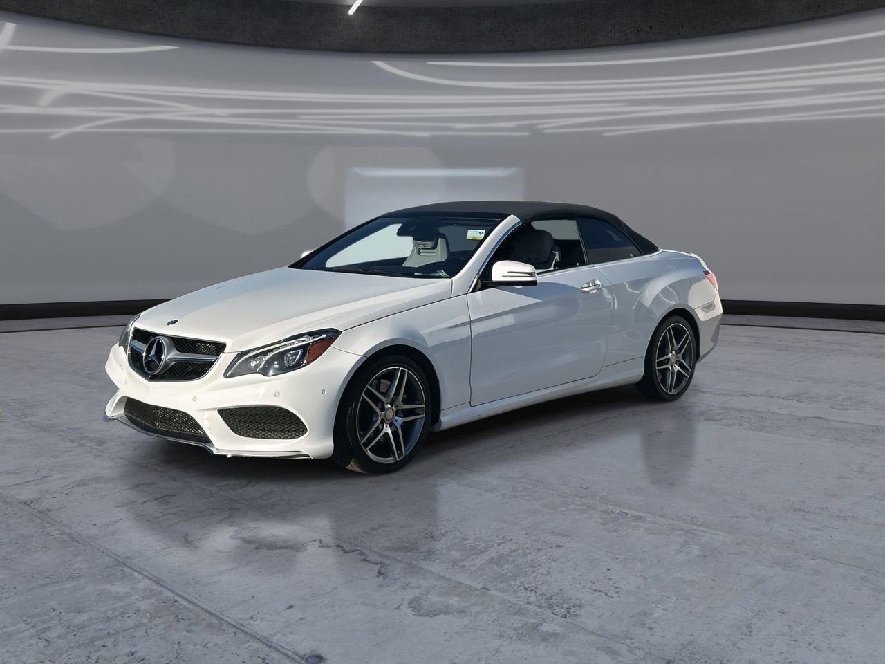 Used 2015 Mercedes-Benz E 550 Cabriolet image 3