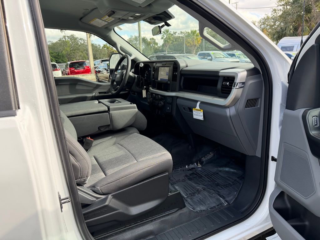 Used 2025 Ford F350 XL w/ XL Driver Assist Package image 28