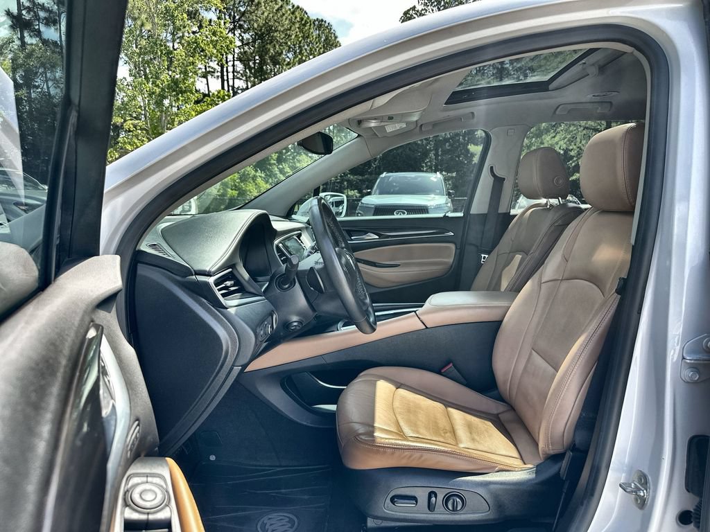 Certified 2018 Buick Enclave Premium w/ Experience Buick Package FWD image 20