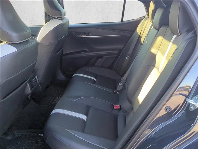 Used 2025 Toyota Camry SE image 17