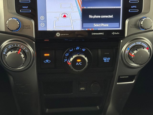 Used 2024 Toyota 4Runner SR5 Premium image 18