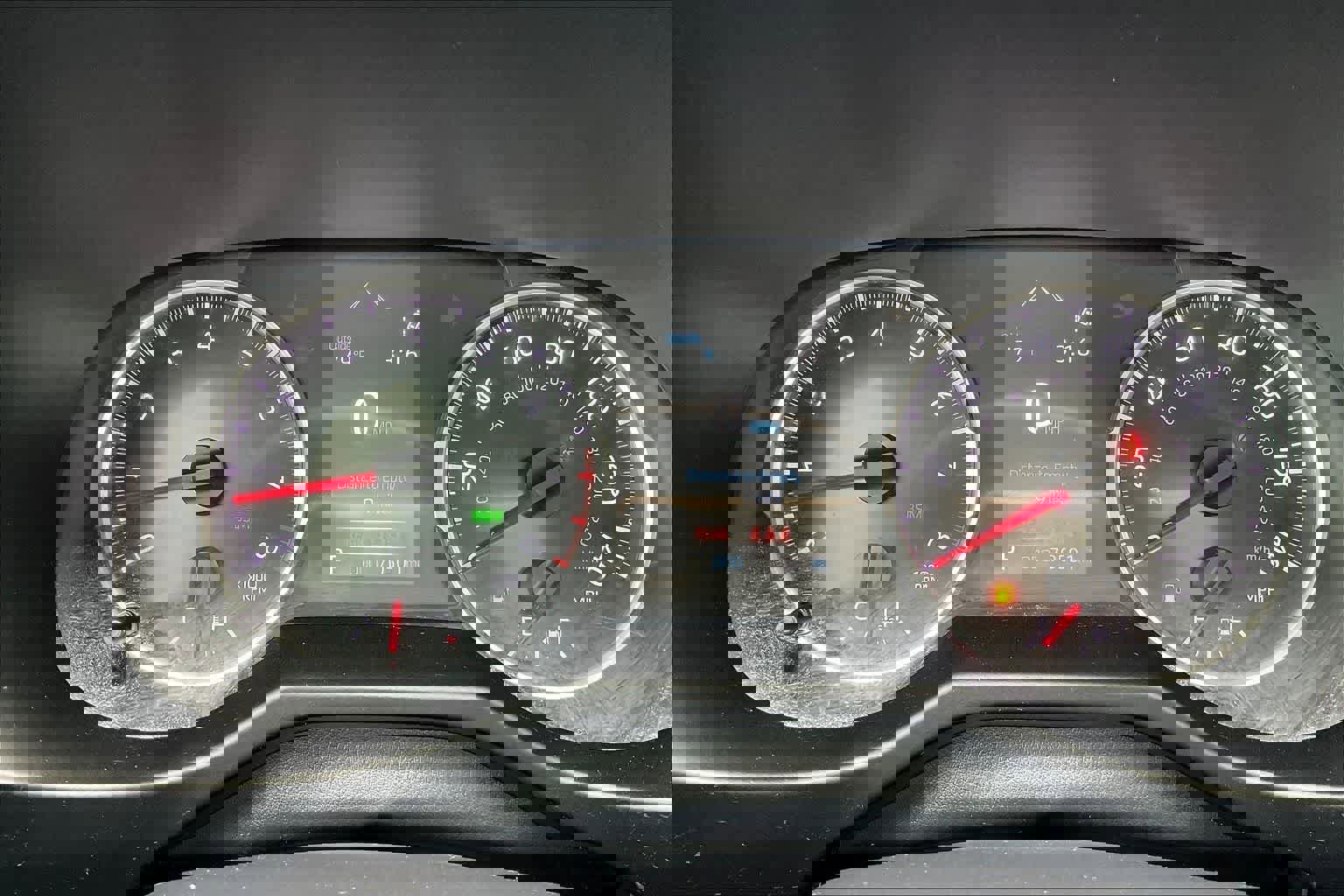 Used 2020 Toyota RAV4 XLE Premium image 17