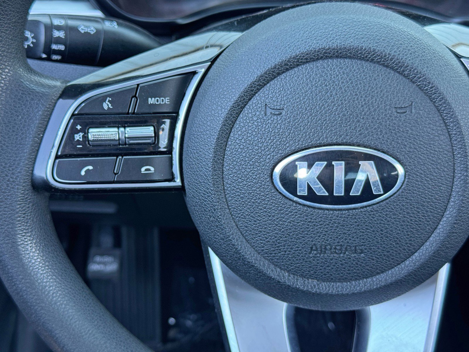 Used 2020 Kia Optima LX image 17