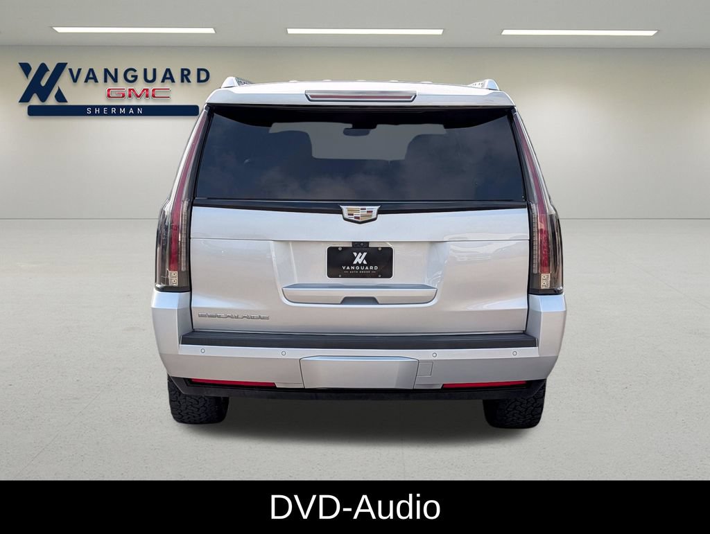 Used 2019 Cadillac Escalade ESV Premium Luxury w/ Escalade Sport Edition AWD/4WD image 6