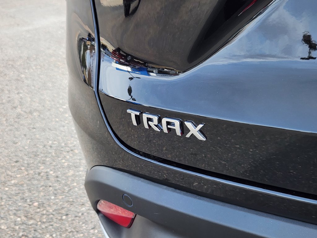 New 2026 Chevrolet Trax LT w/ Driver Confidence Package FWD image 19