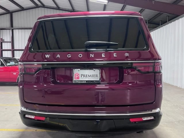 Used 2025 Jeep Wagoneer 4WD w/ Premium Group I image 3