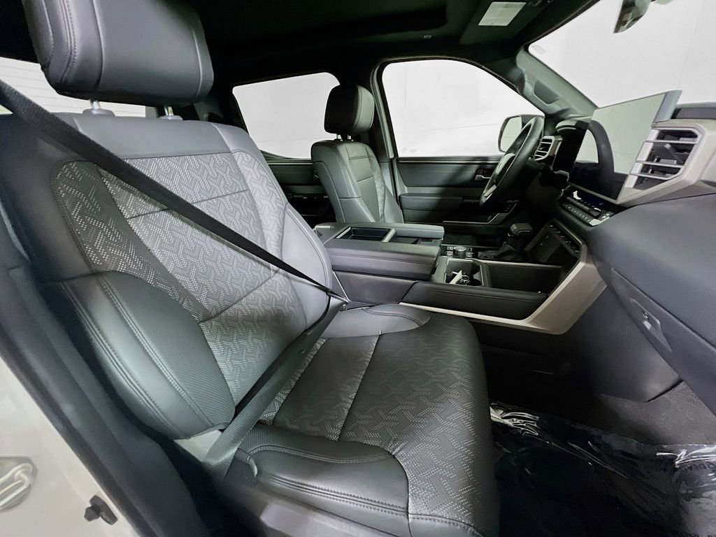 Certified 2025 Toyota Tundra Limited w/ TRD Off-Road Package image 25