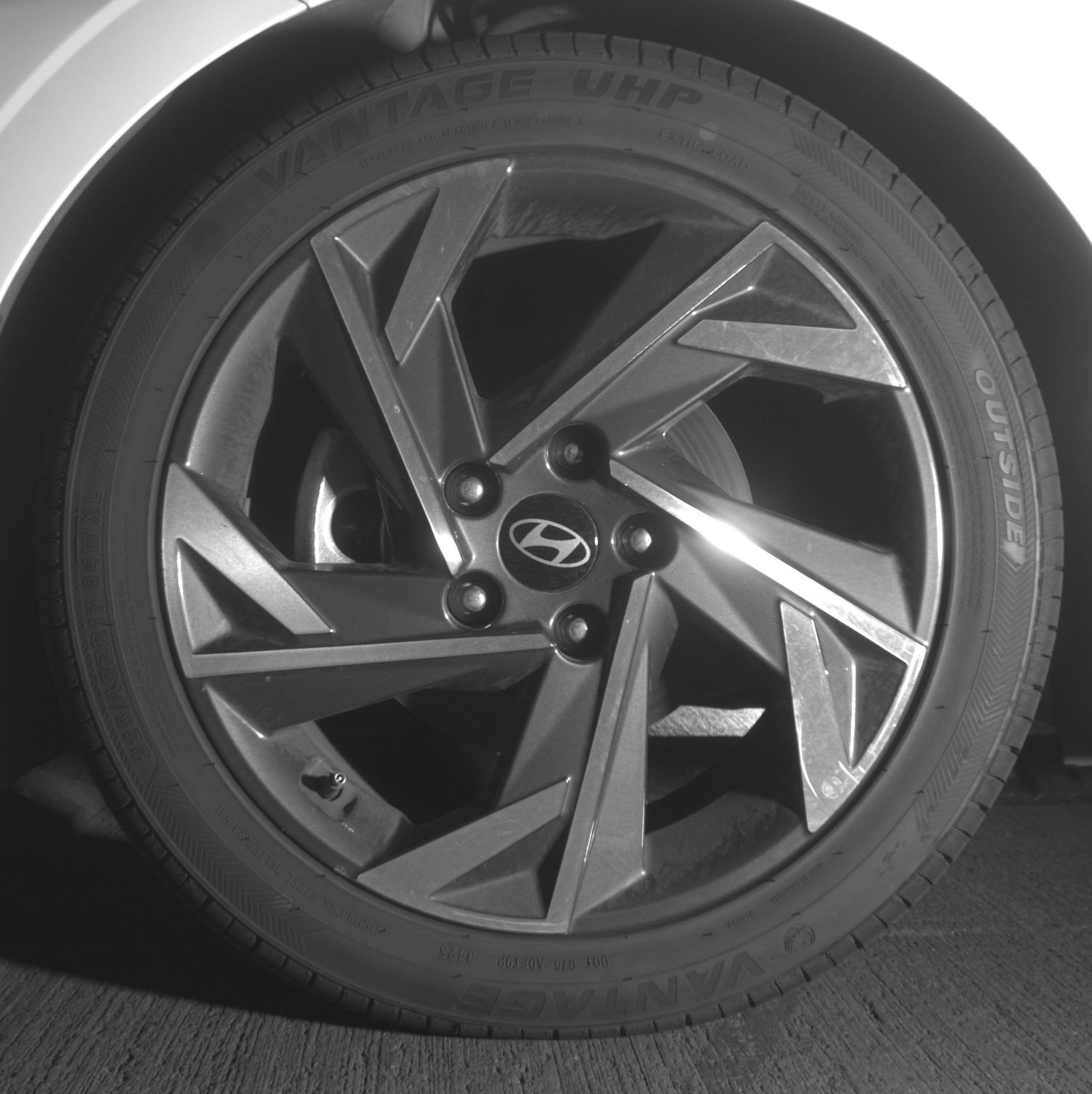 Used 2025 Hyundai Elantra SEL FWD image 12
