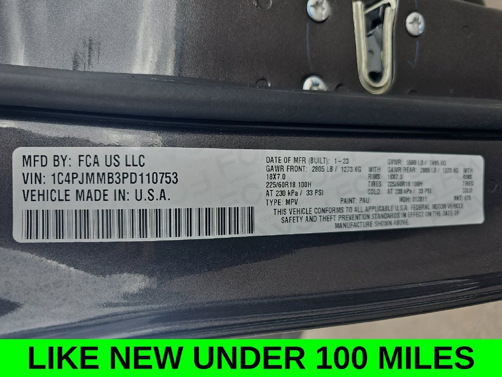 Used 2023 Jeep Cherokee Altitude Lux AWD/4WD image 39