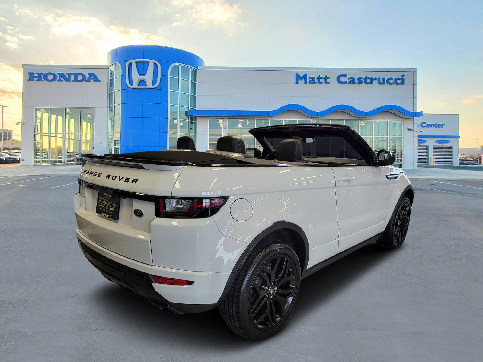 Used 2019 Land Rover Range Rover Evoque HSE Dynamic image 4